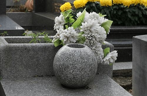 Les vases funéraires