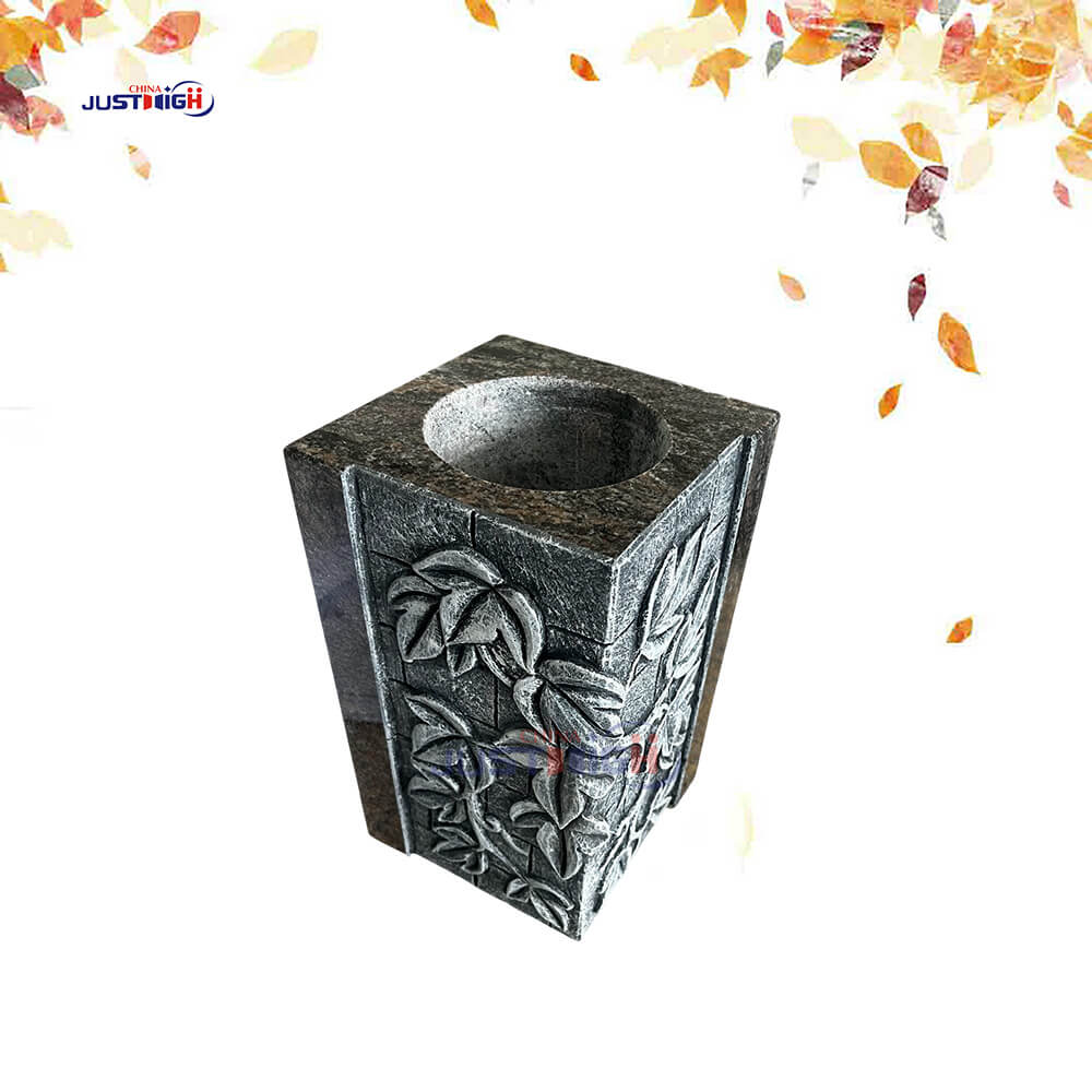 1716 Paradiso Fournisseur de Vases Funéraires en Granit – Fabrication sur Mesure et Vente en Gros Fournisseur de Vases Funéraires en Granit – Fabrication sur Mesure et Vente en Gros